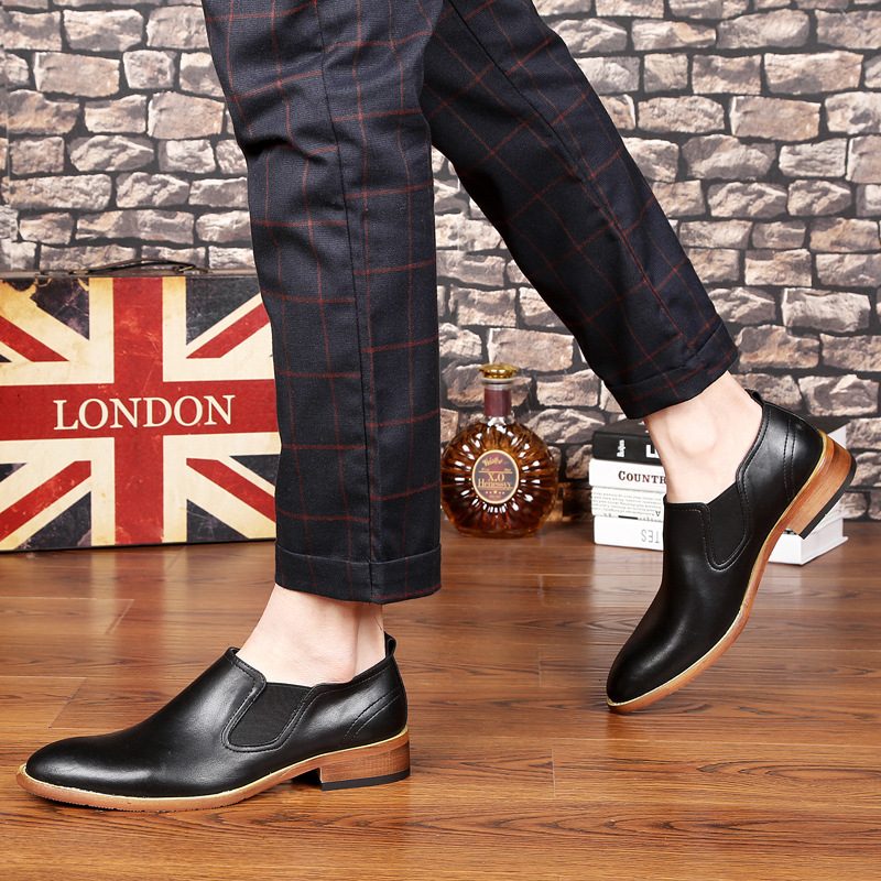 2024 Męskie Szpiczasty Nosek Duże Rozmiary Akcentowane Buty Modne Retro Business Casual Dress Shoes Men