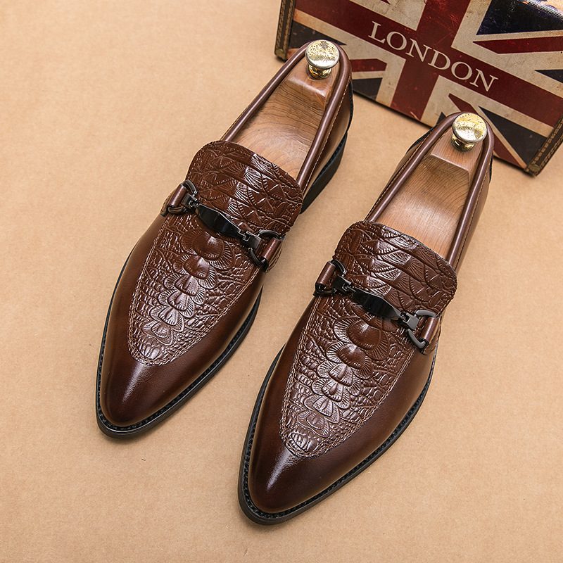 Obuwie Męskie Casual Slip-on Business Dress Shoes Pointed Toe Oddychająca Fryzura Brogue