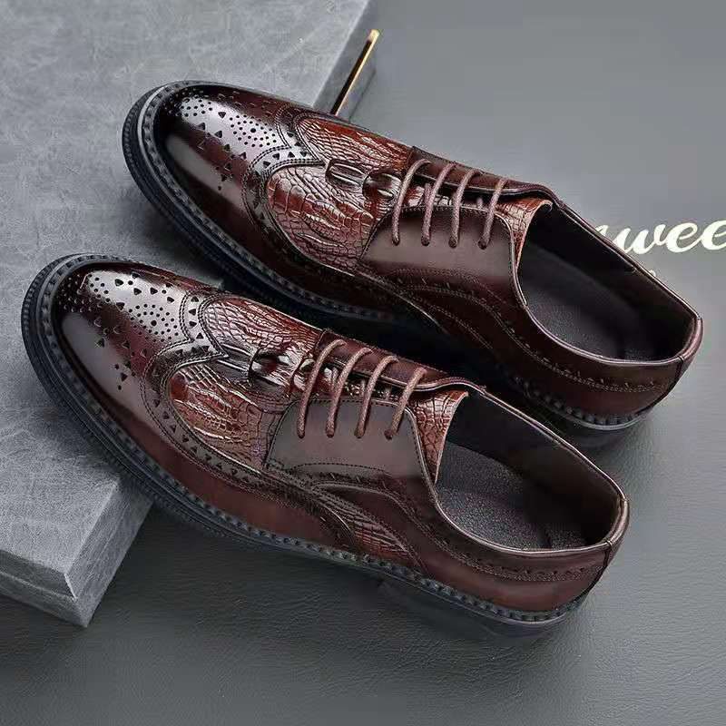 2024 Nowe Jesienne Buty Męskie Skórzane Business Casual Brogue Sukienka Wysokiej Klasy Ślubne