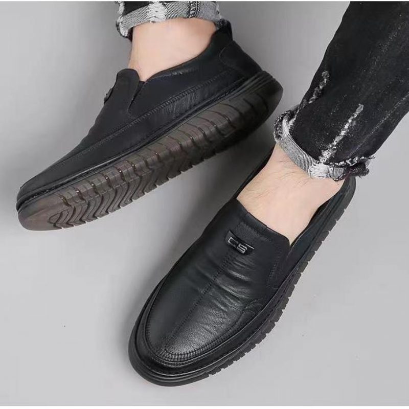 Buty Męskie Nowa Wiosna 2024 Trend Business Casual Miękkie Podeszwy Wizytowe