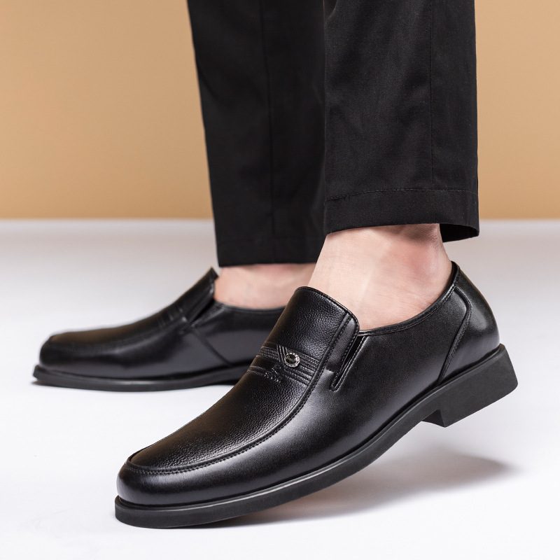 Eleganckie Buty Męskie Skórzane Business Casual Wizytowe Na Jesień I Zimę Oddychający Miękka Podeszwa Wygodne Mokasyny