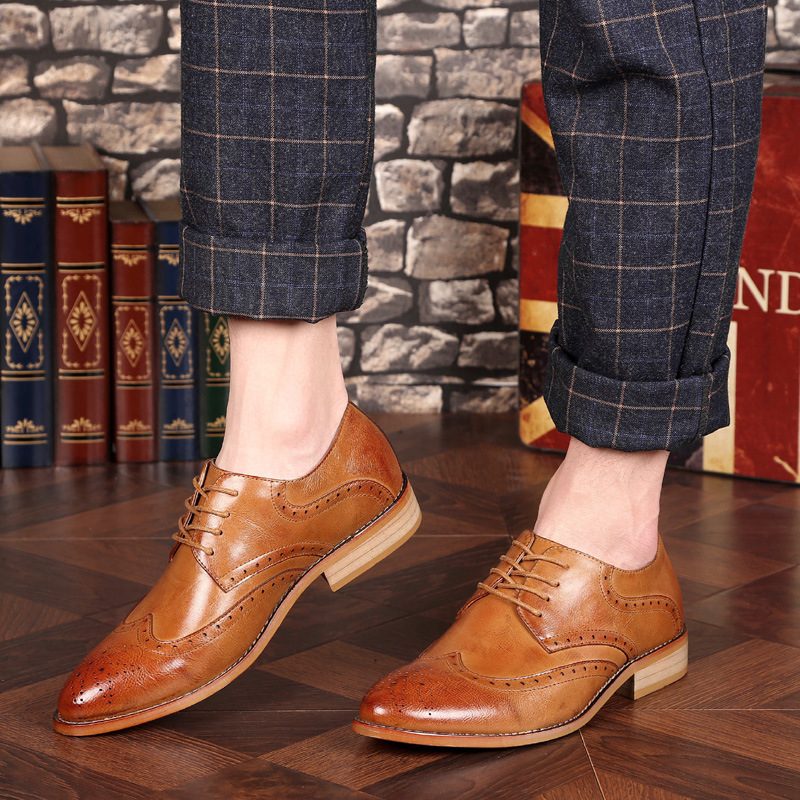 Buty Męskie 45 Business Casual Dress Shoes 46 Brogue Rzeźbione Szpiczasty Nosek Trend Wiosna