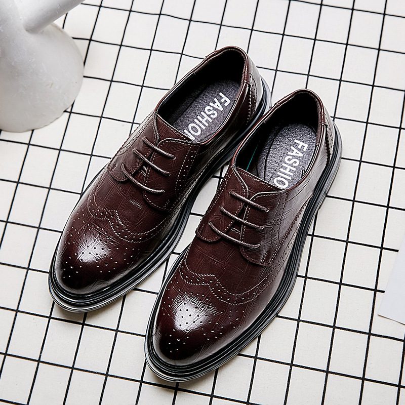 Męska Sukienka Buty Nowa Wiosenna Młodzieżowa Czarna Business Casual Trend Brogue Rzeźbione