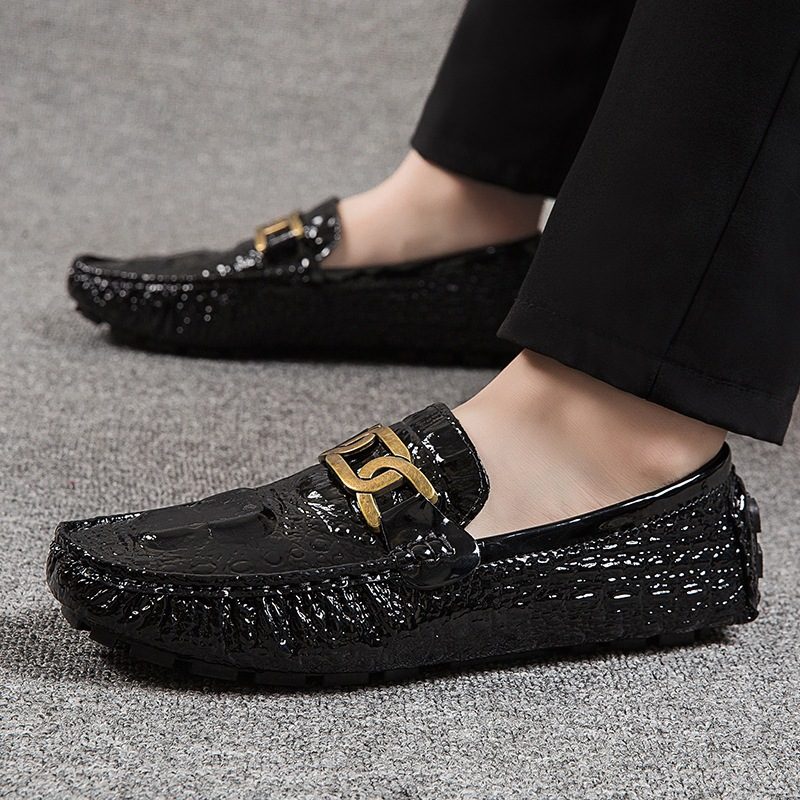 Cztery Pory Roku Męskie Buty Doudou 35-48 Rozmiar Zestaw Stóp Duży Wzór Krokodyla Slip-on Casual Metalowa Sukienka Robocza